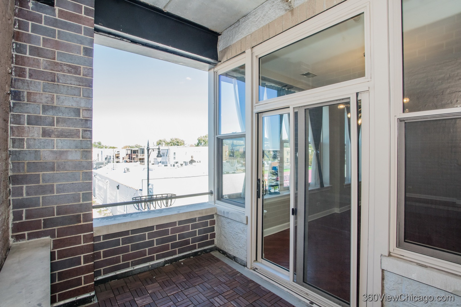 3113 W Lawrence Avenue Unit: A301