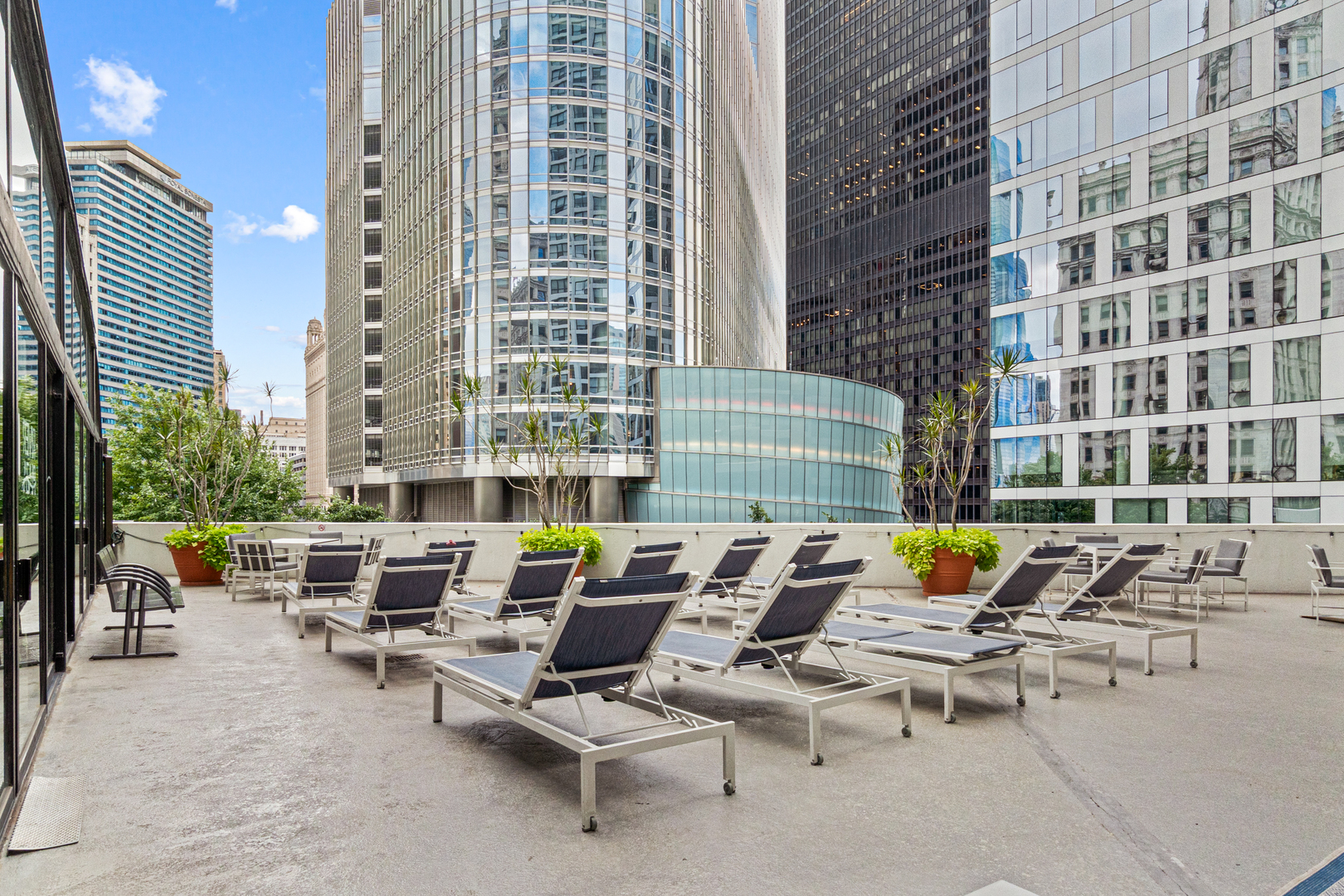 405 N Wabash Avenue Unit: 2814