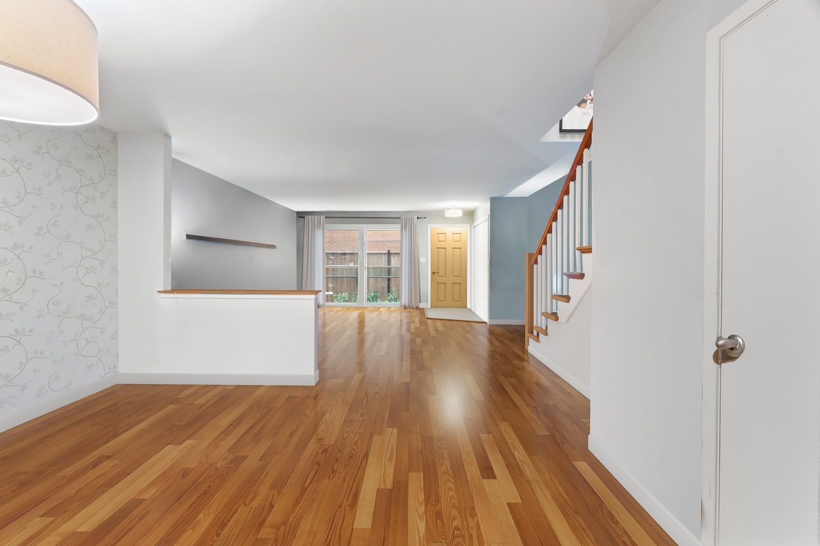 4726 N Winchester Avenue Unit: C