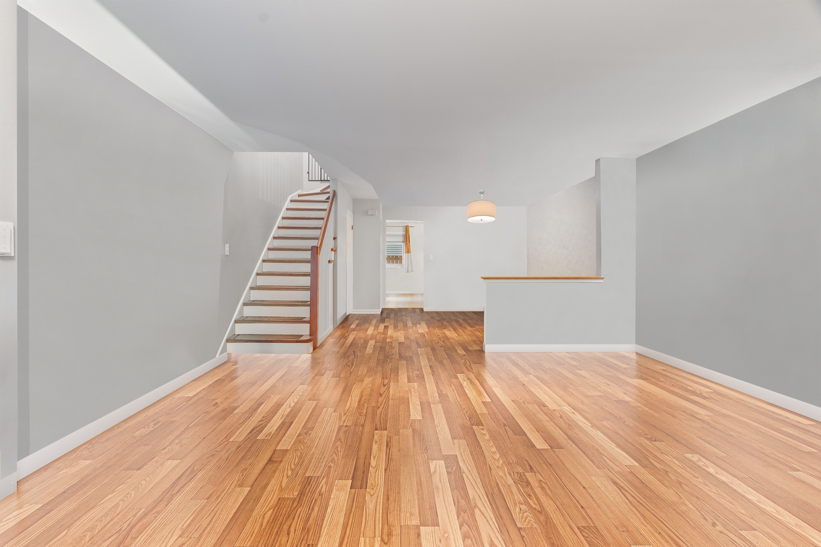 4726 N Winchester Avenue Unit: C