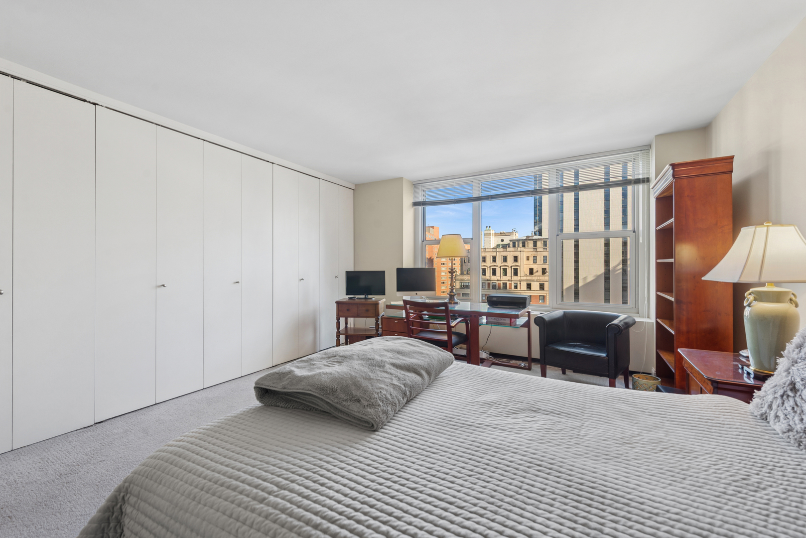 1325 N State Parkway Unit: 15C