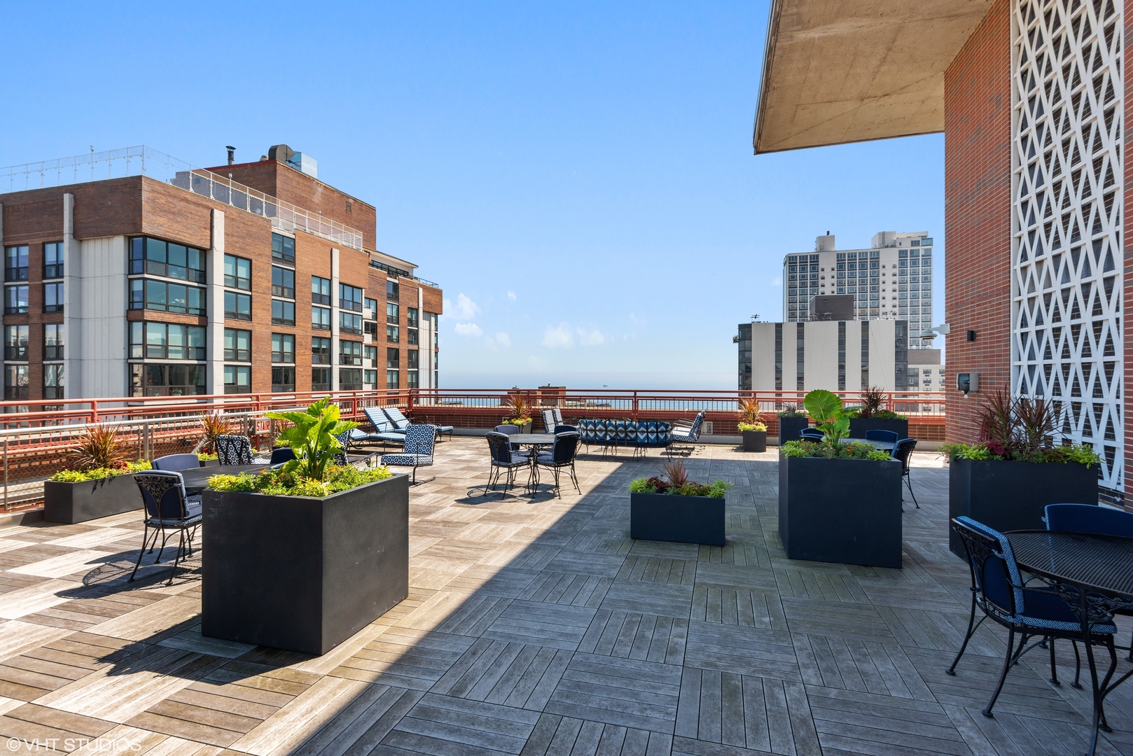 1325 N State Parkway Unit: 15C