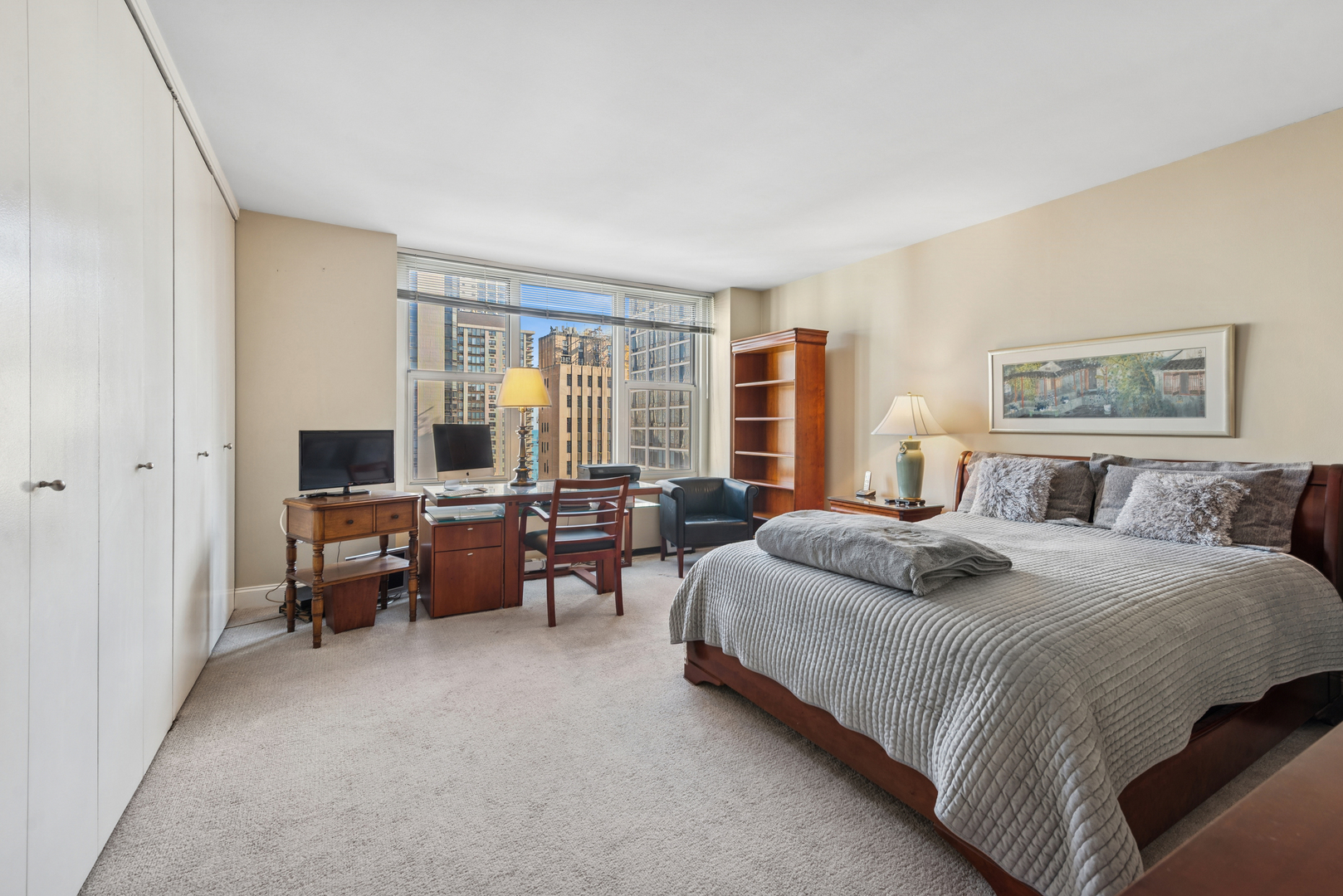 1325 N State Parkway Unit: 15C