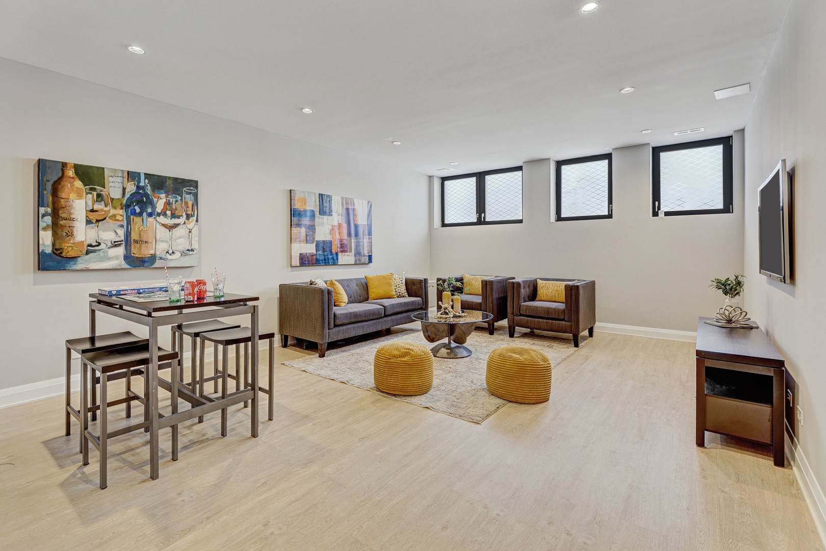 3406 N Keating Avenue