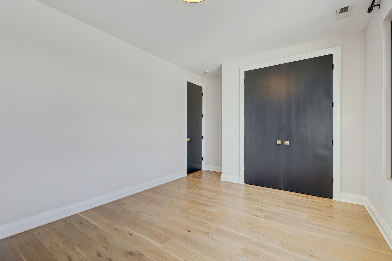 3406 N Keating Avenue