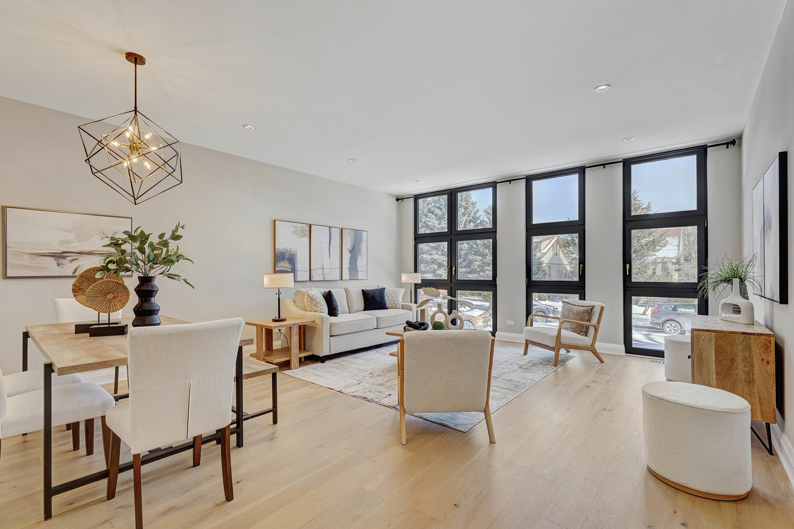 3406 N Keating Avenue