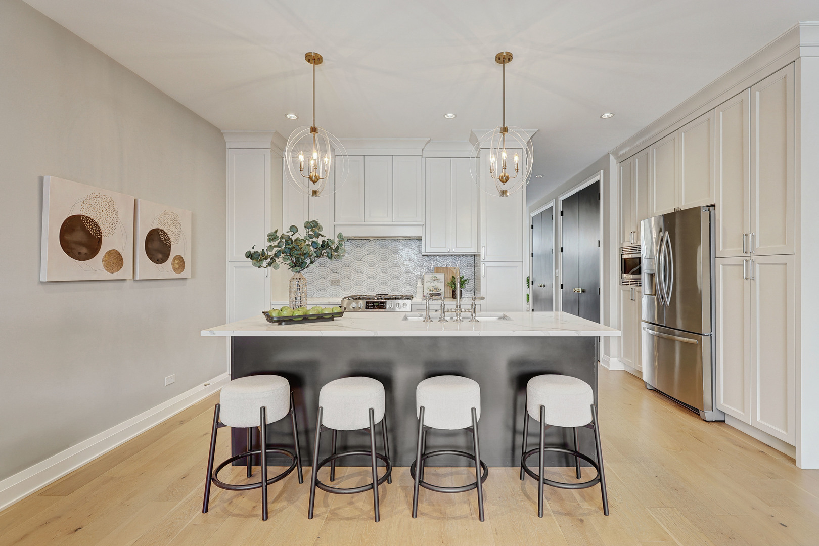 3406 N Keating Avenue