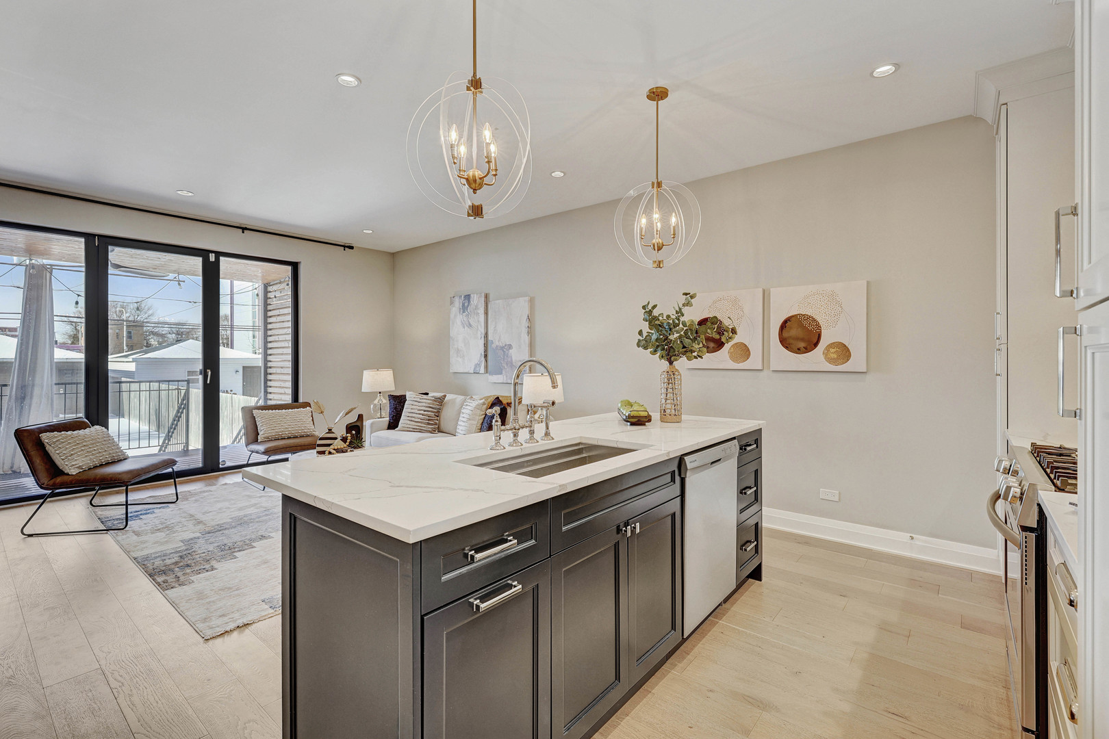 3406 N Keating Avenue