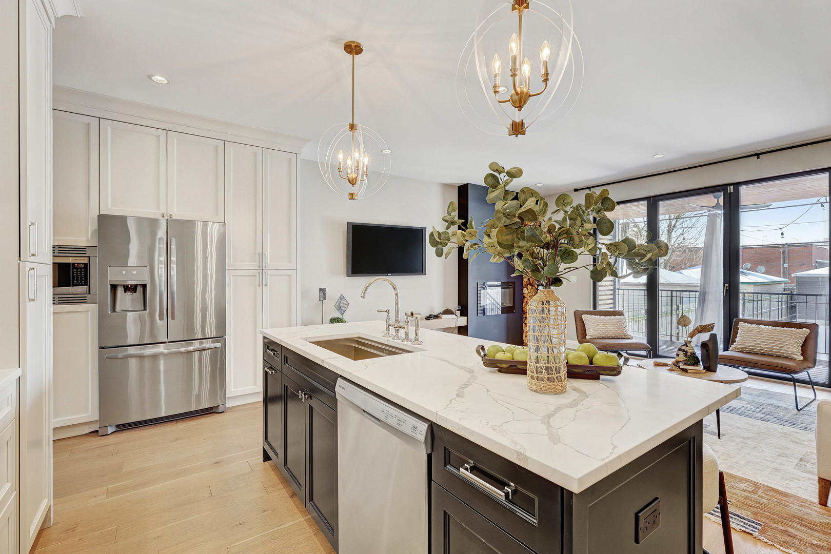 3406 N Keating Avenue