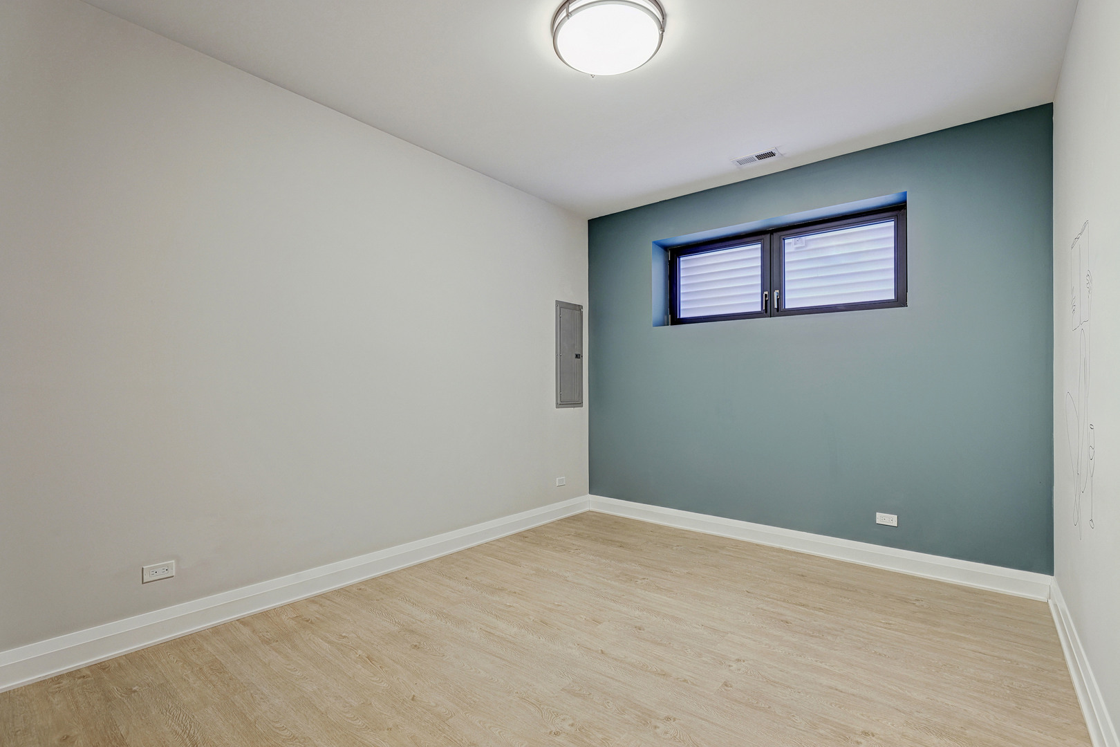 3406 N Keating Avenue