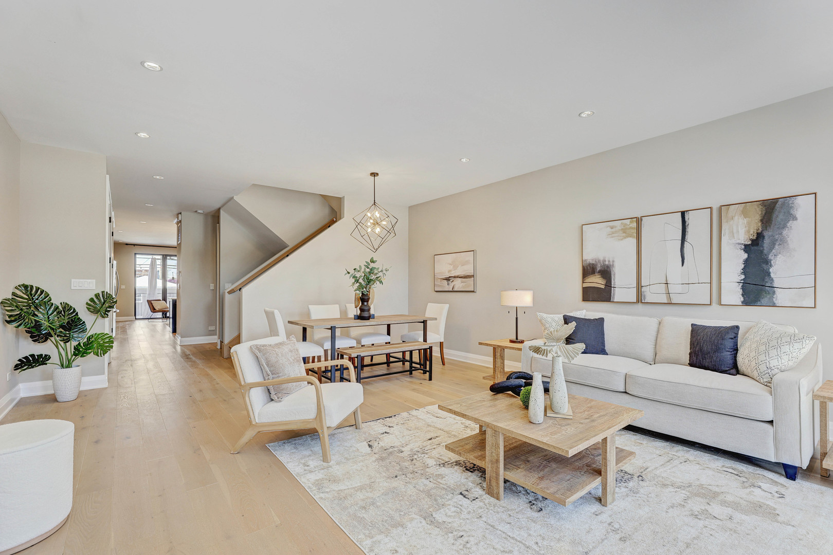 3406 N Keating Avenue