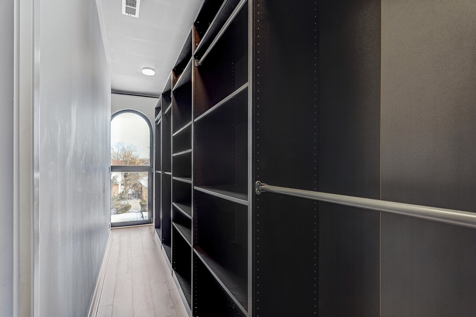 3406 N Keating Avenue