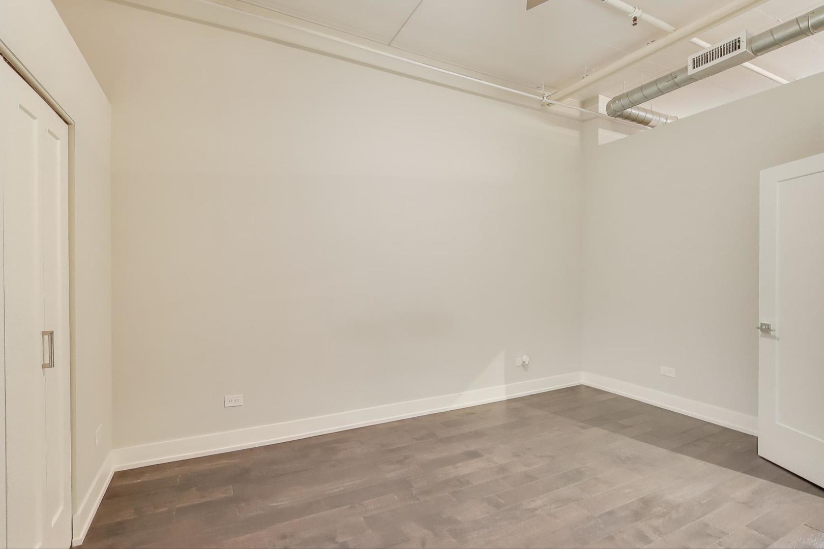 1301 W Madison Street Unit: 315