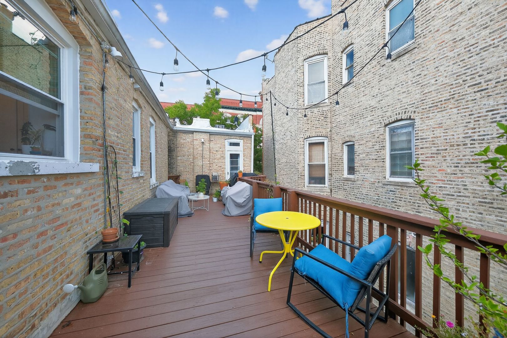 2578 W Lyndale Street Unit: 2