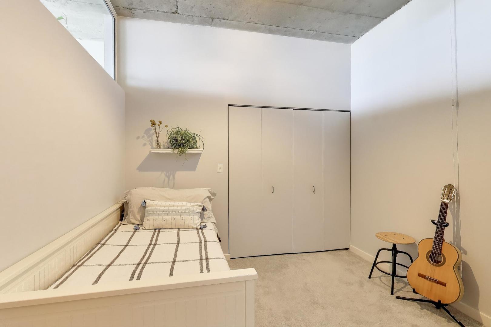 1720 S Michigan Avenue Unit: 2903