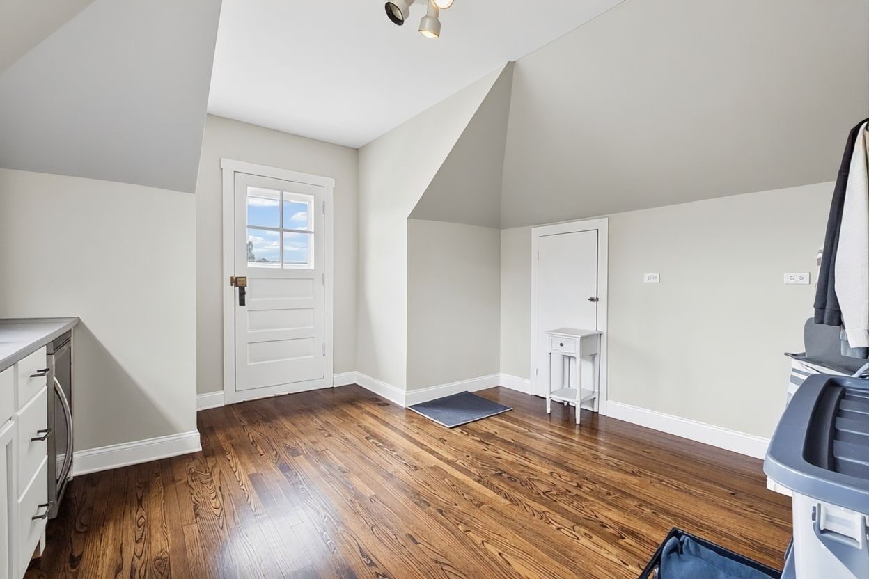 5410 W Hutchinson Street