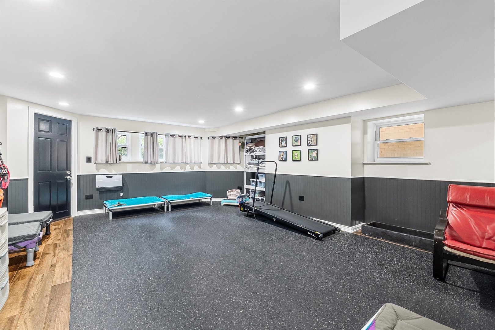 5410 W Hutchinson Street