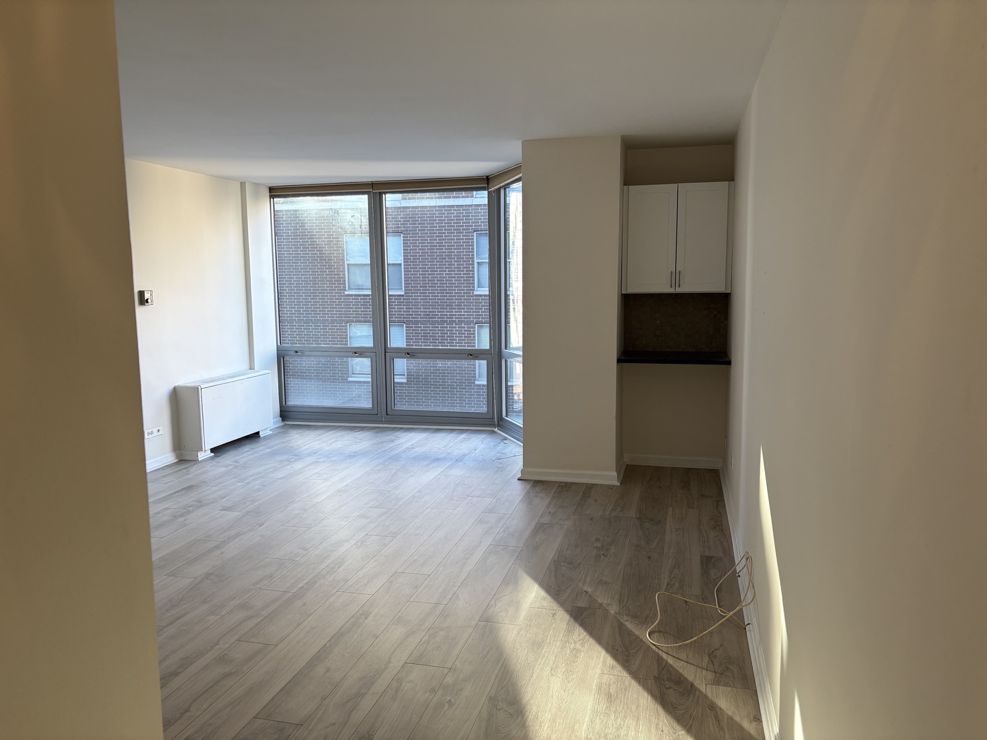 21 W Goethe Street Unit: 15E