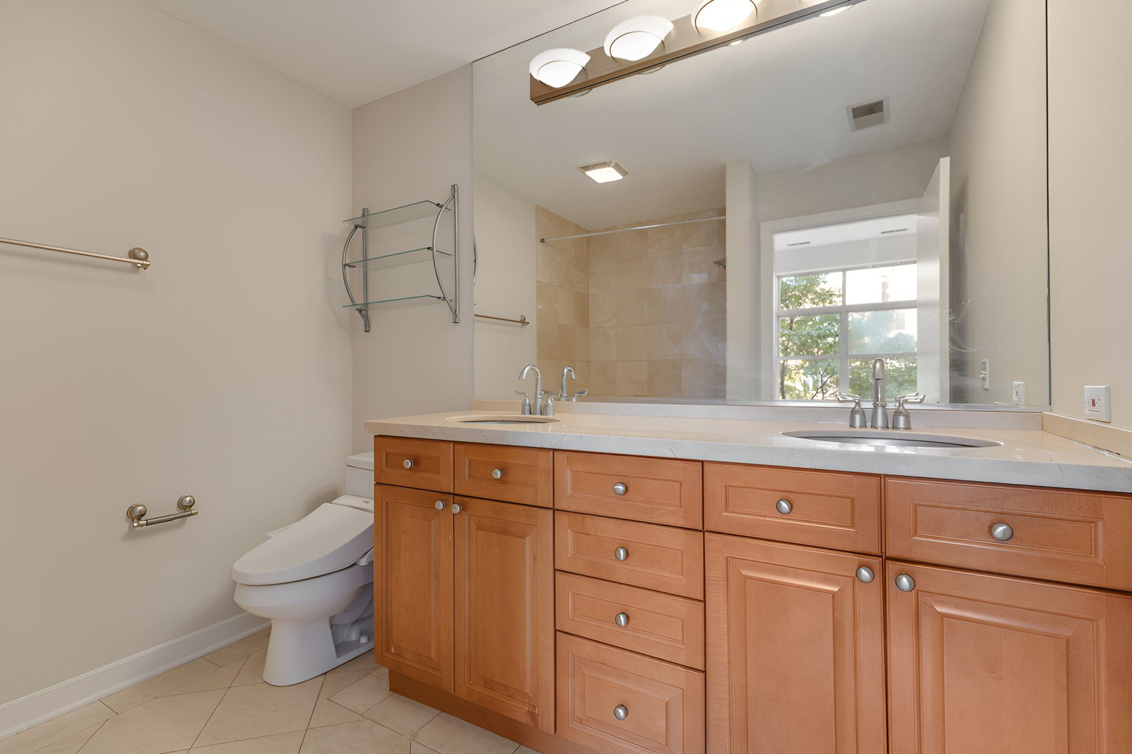 1910 S State Street Unit: 309