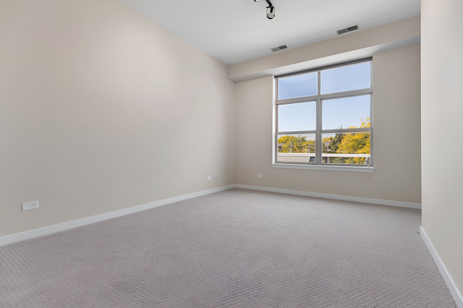 1910 S State Street Unit: 309