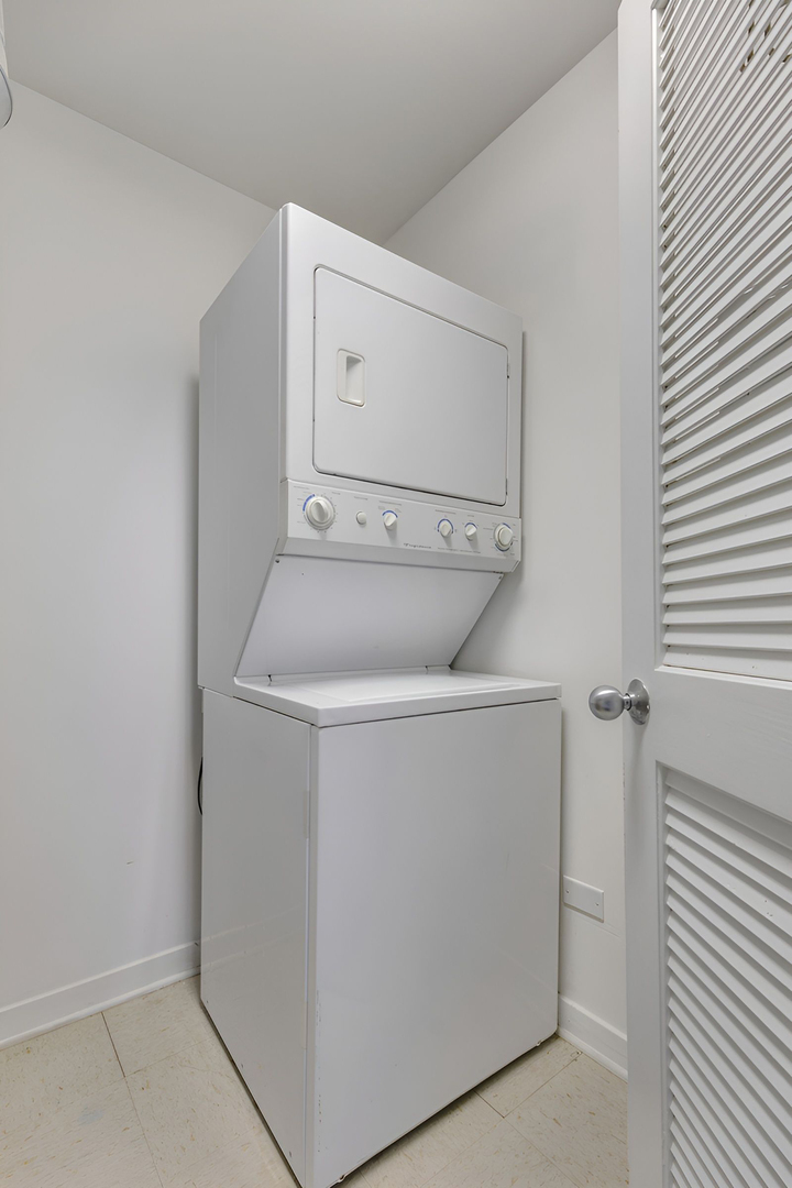 1910 S State Street Unit: 309