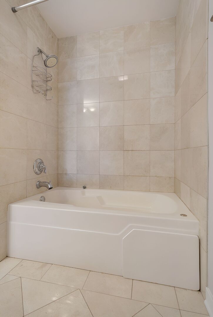 1910 S State Street Unit: 309