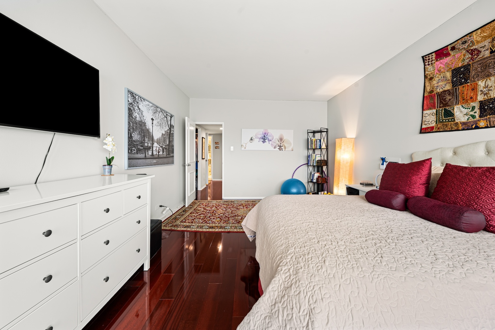 175 E Delaware Place Unit: 6706