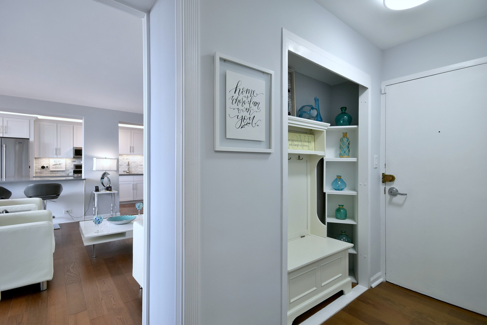 3950 N LAKE SHORE Drive Unit: 1202