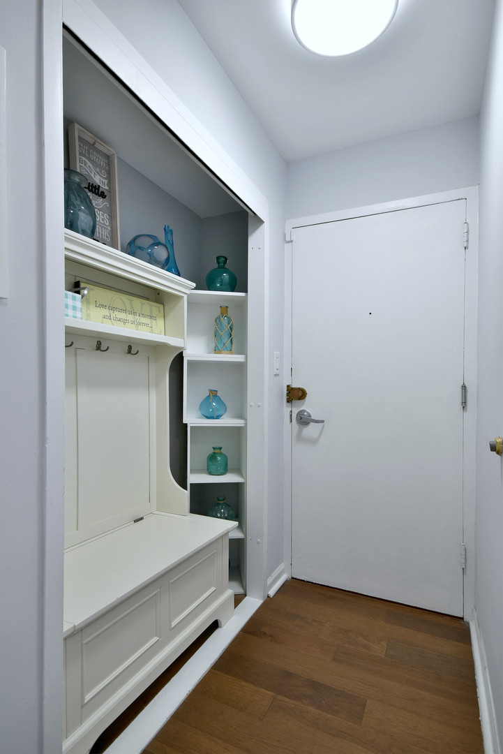 3950 N LAKE SHORE Drive Unit: 1202