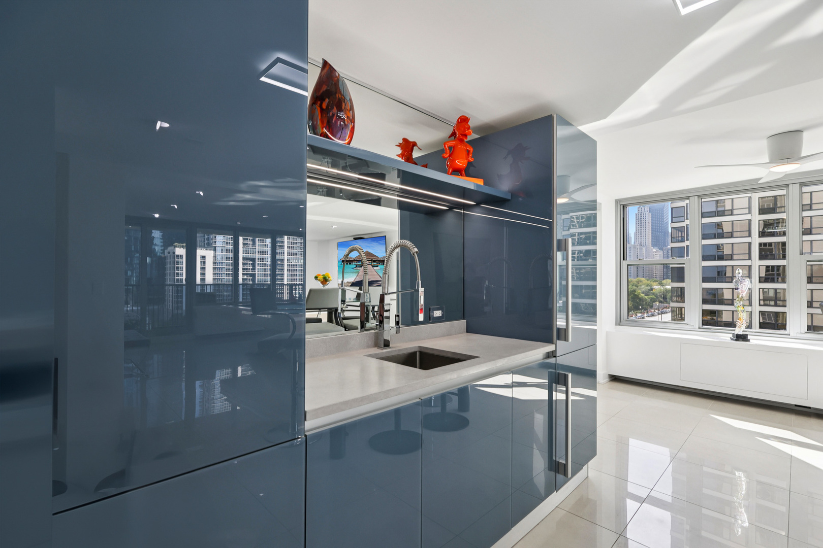 400 E Randolph Street Unit: 1119-20