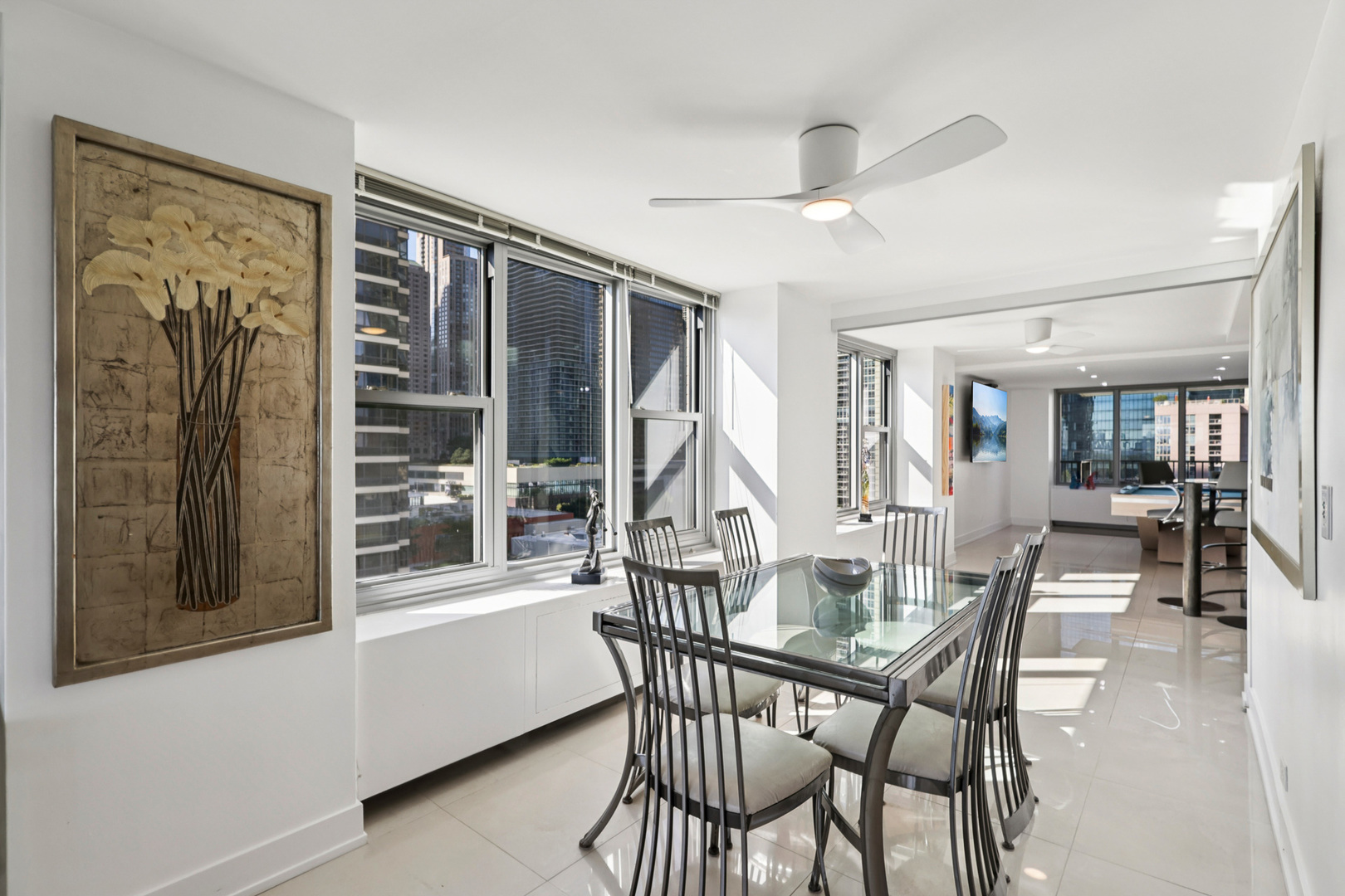 400 E Randolph Street Unit: 1119-20