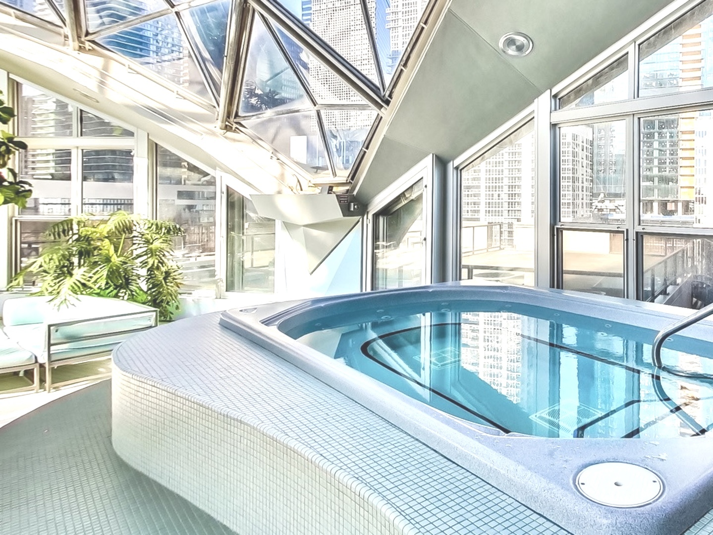 400 E Randolph Street Unit: 1119-20