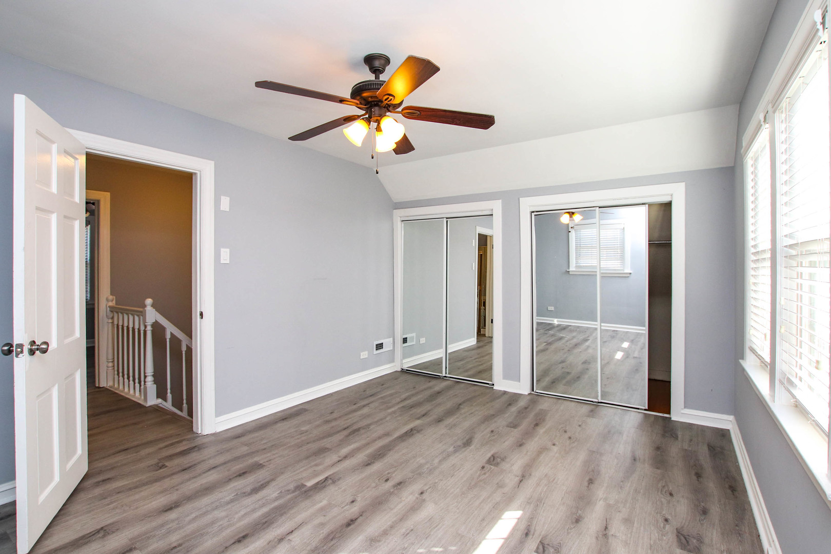 5815 N Canfield Avenue