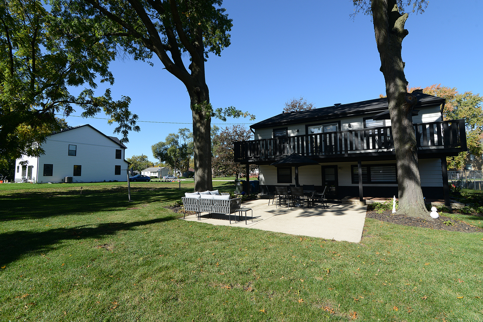 284 E Jefferson Street