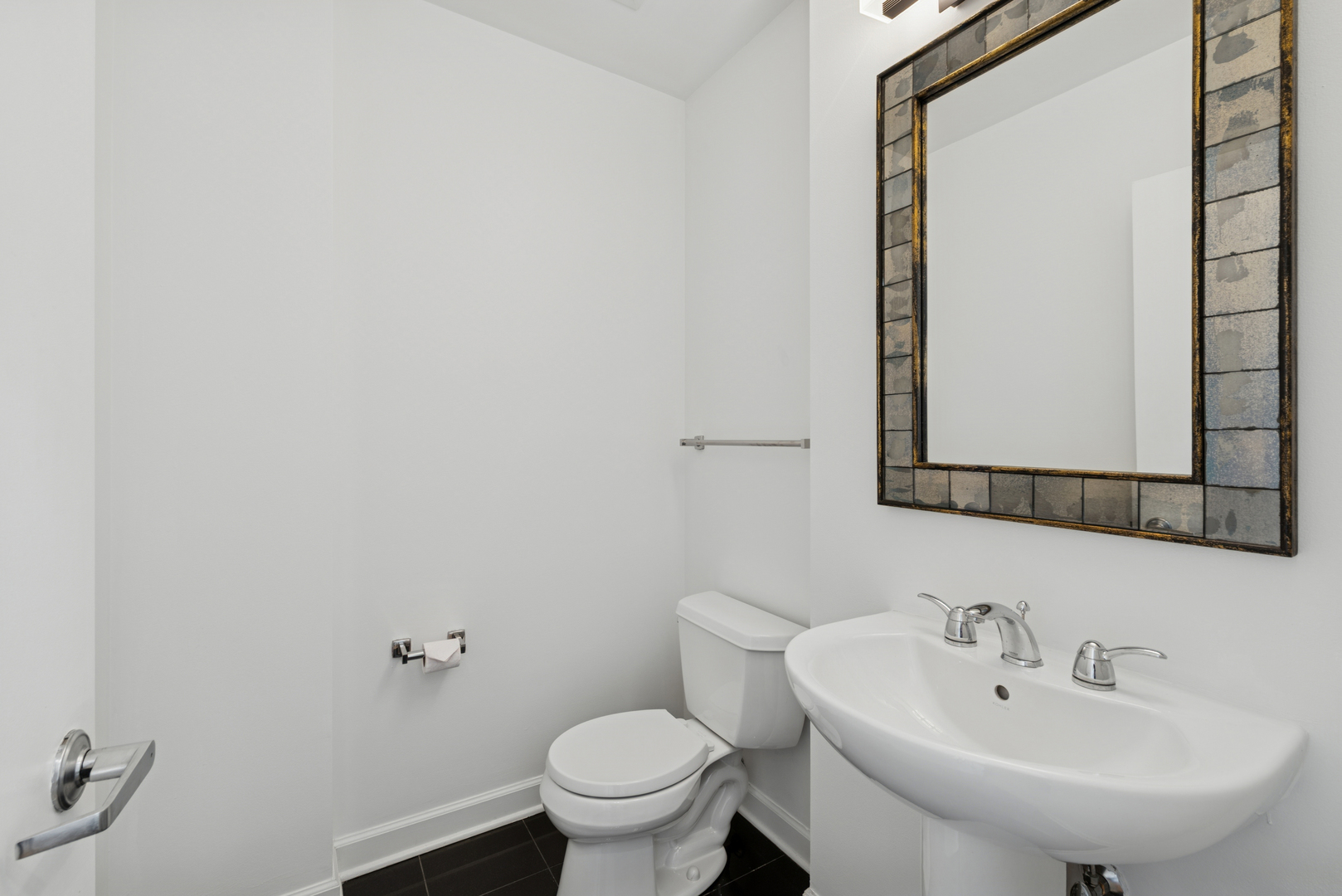 1335 S PRAIRIE Avenue Unit: 1305