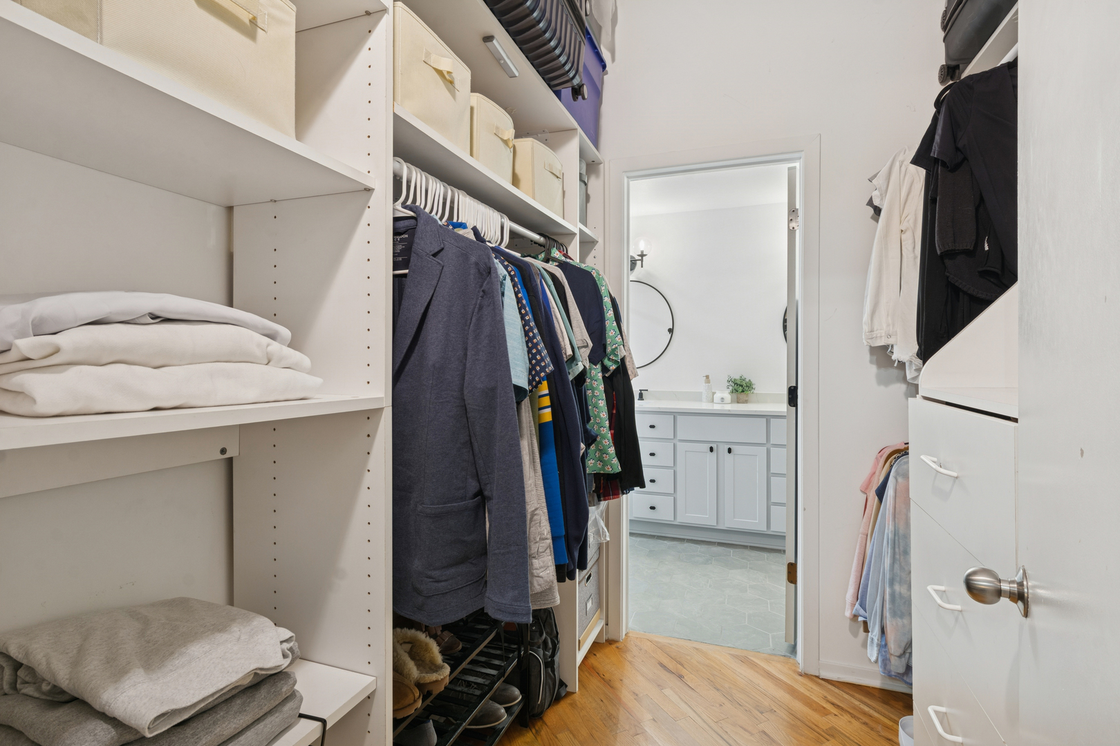 1801 W Larchmont Avenue Unit: 310