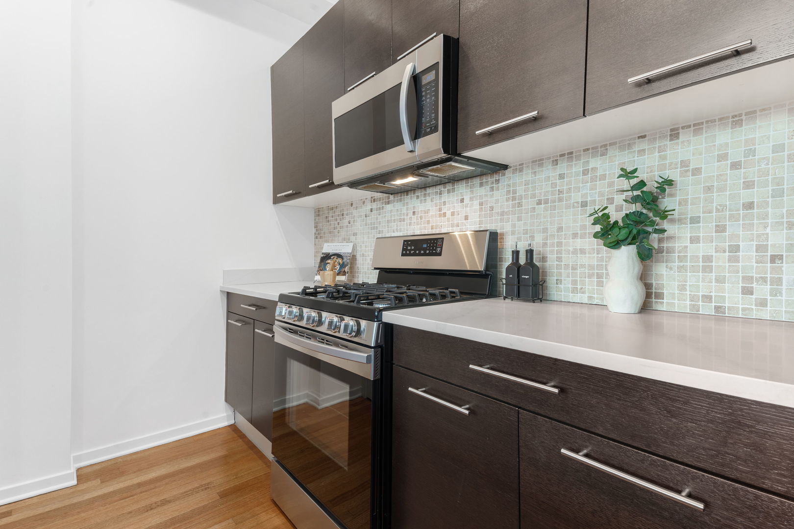 500 W Superior Street Unit: 1907