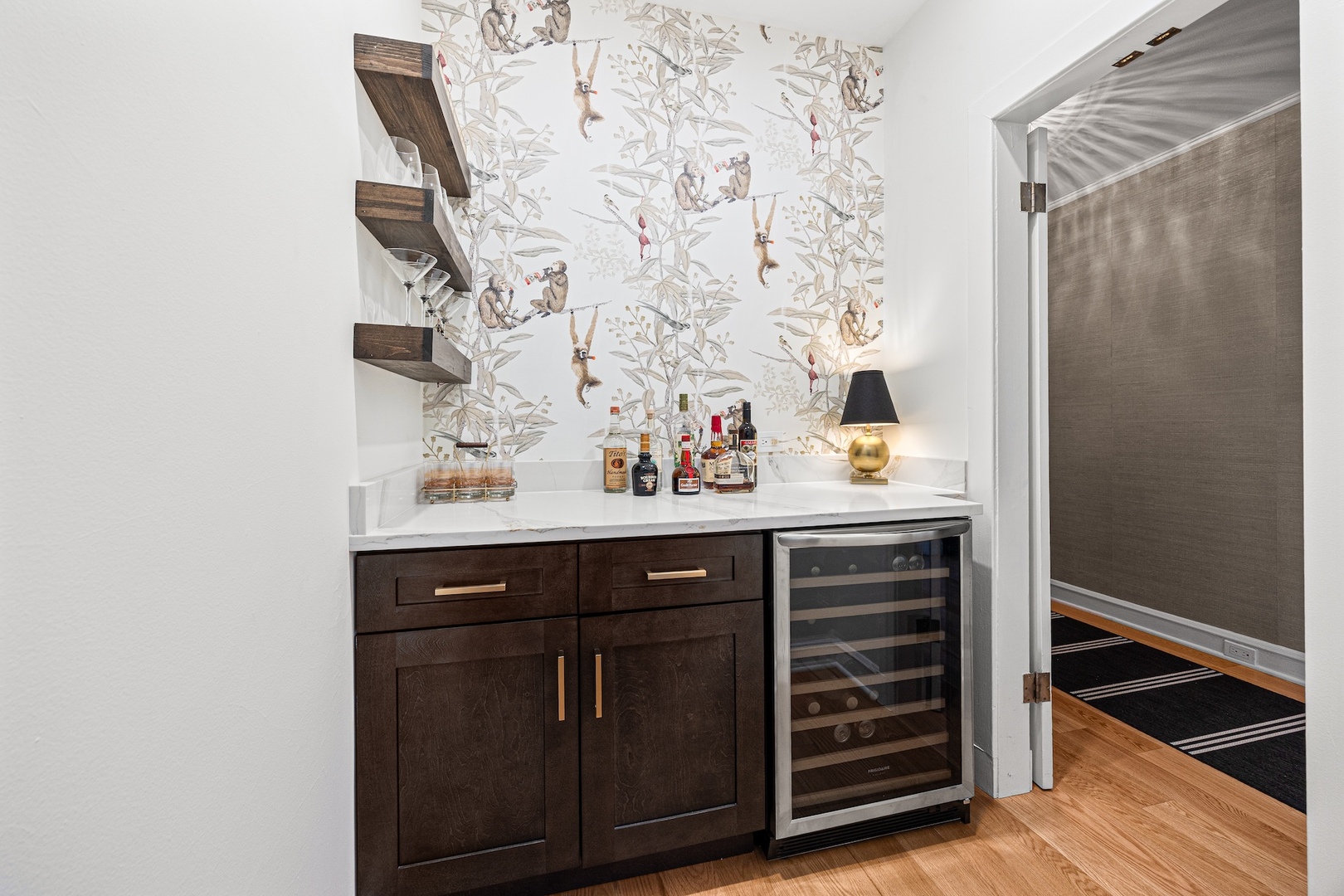 73 E Elm Street Unit: 11D