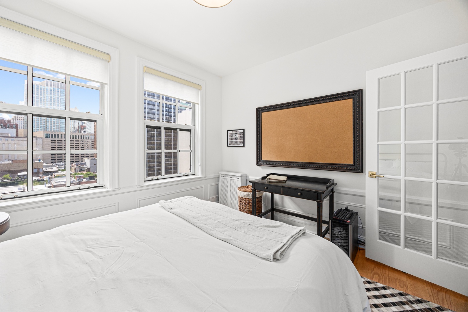 73 E Elm Street Unit: 11D