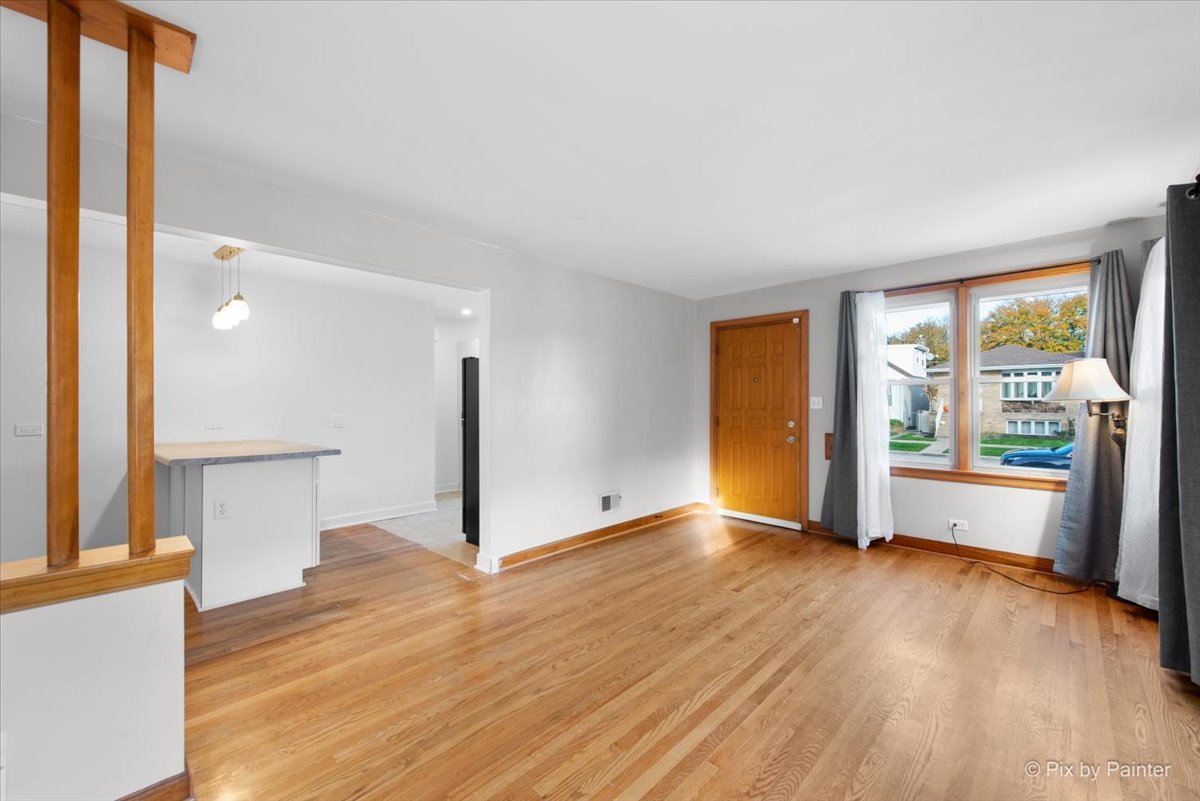 3926 N Plainfield Avenue