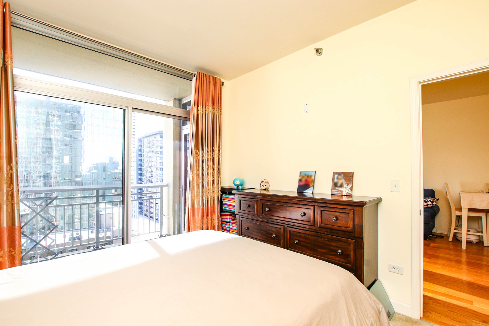 1400 S Michigan Avenue Unit: 1507