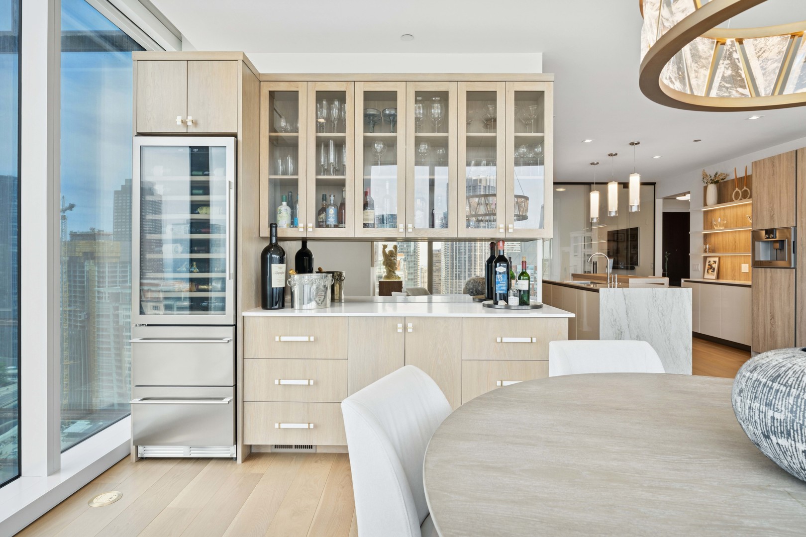 363 E Wacker Drive Unit: 2606