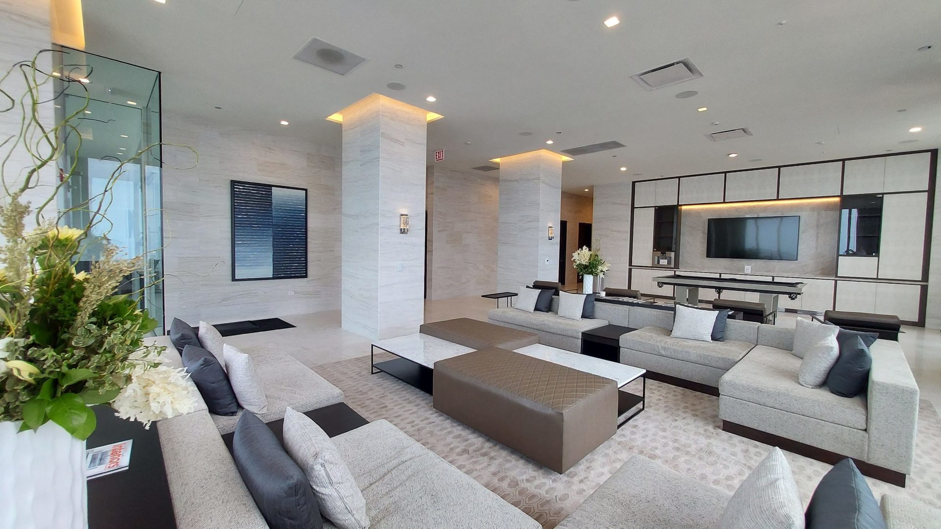 363 E Wacker Drive Unit: 2606