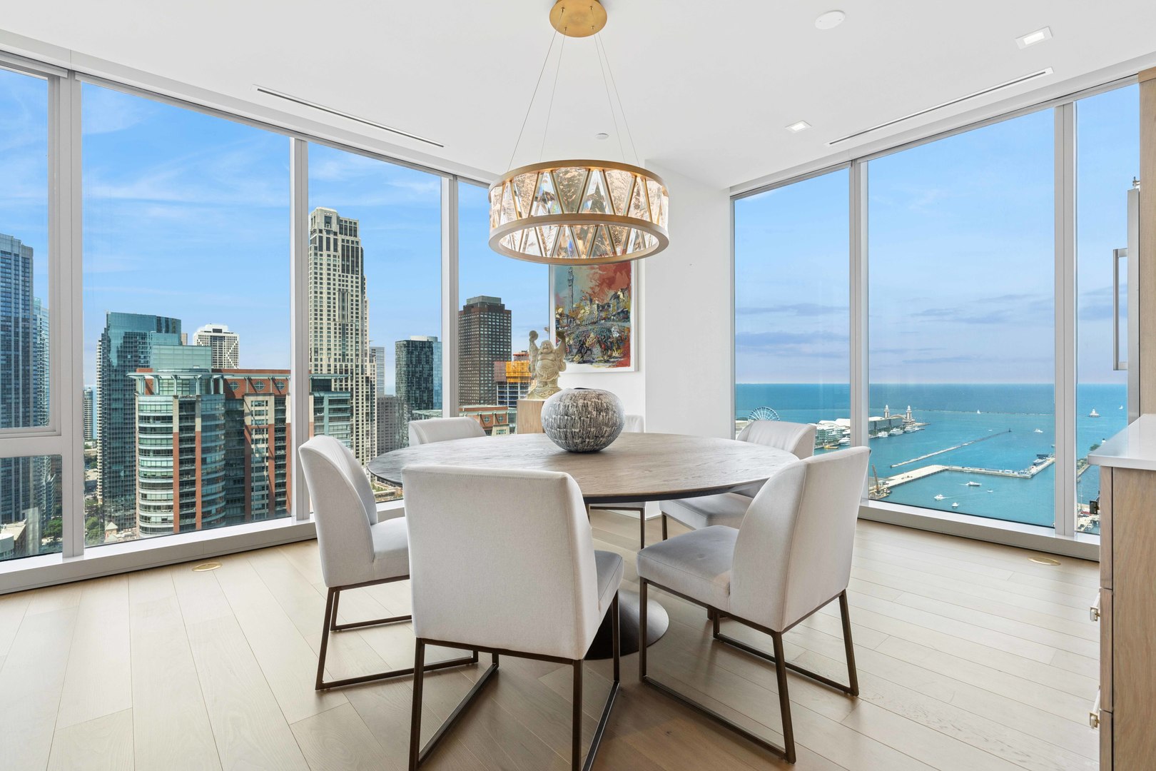 363 E Wacker Drive Unit: 2606
