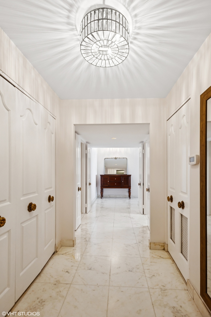 1212 N Lake Shore Drive Unit: 11CS