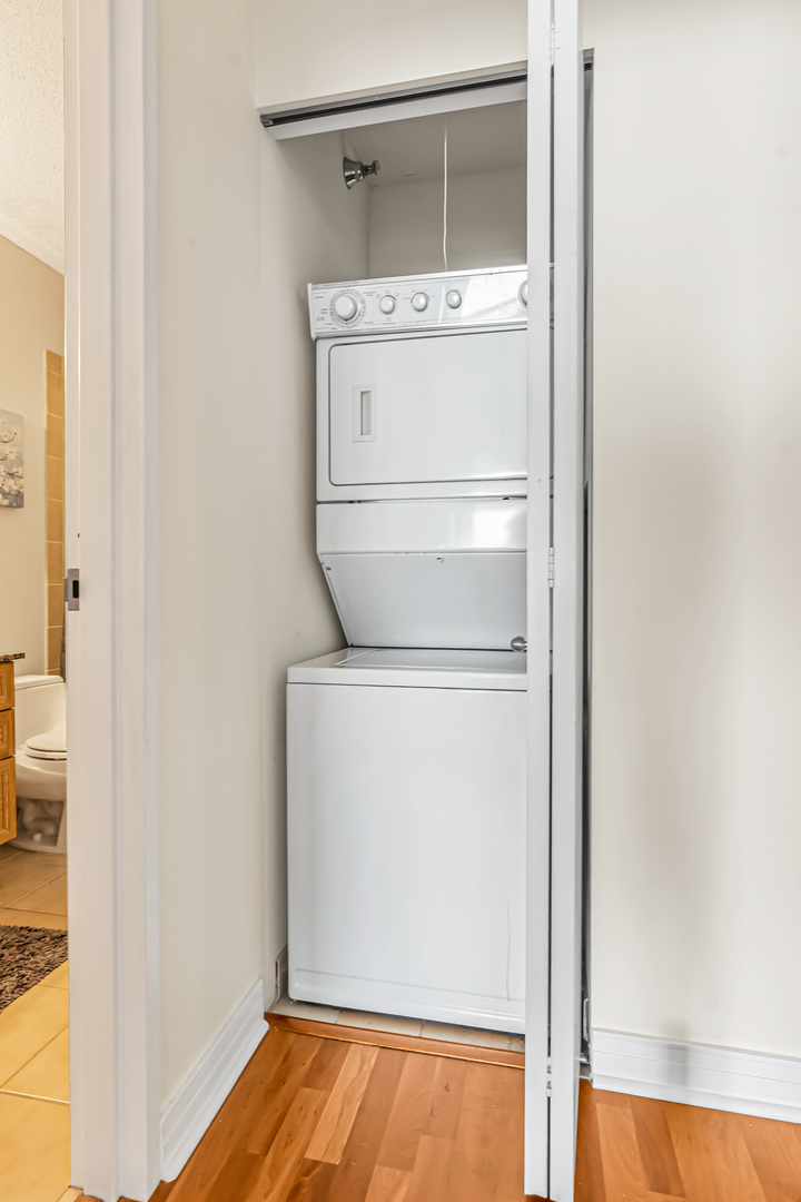 512 N Mcclurg Court Unit: 5505