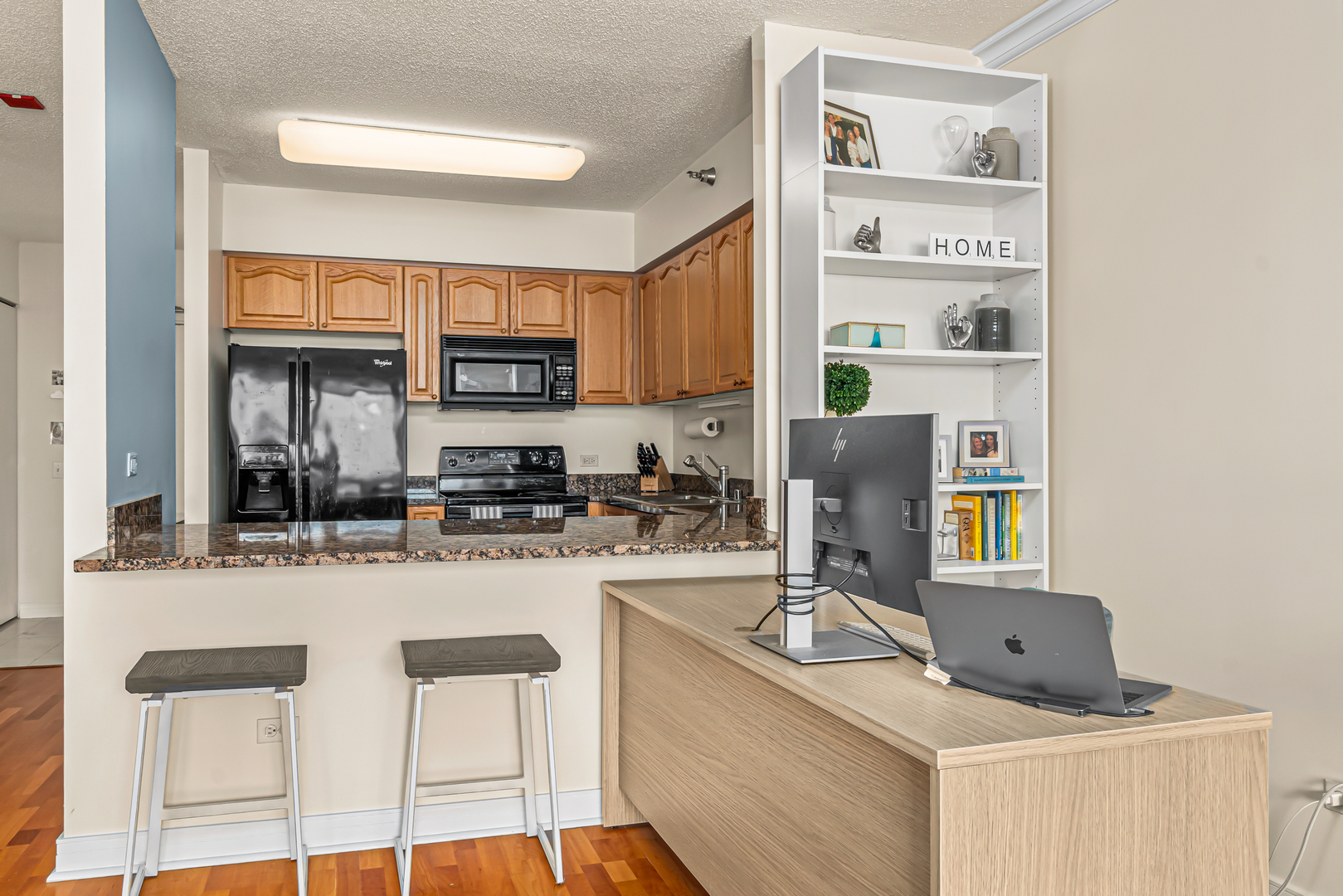 512 N Mcclurg Court Unit: 5505