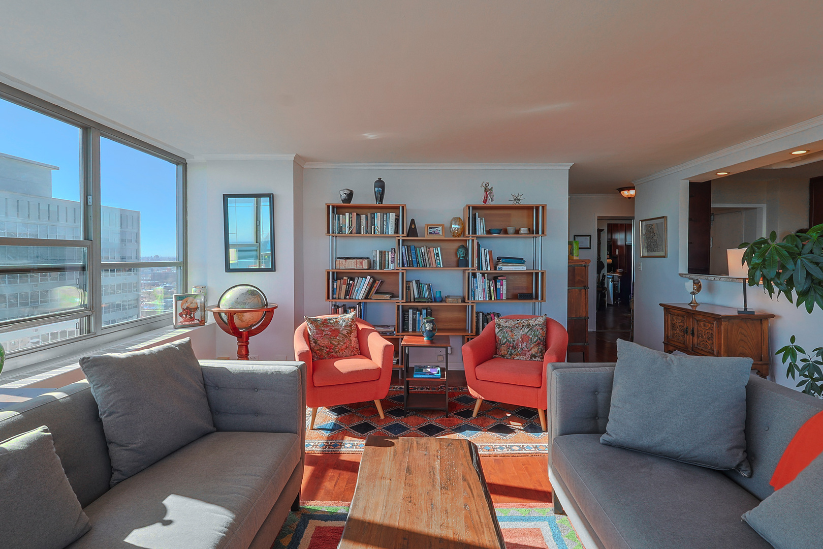 3550 N Lake Shore Drive Unit: 2615