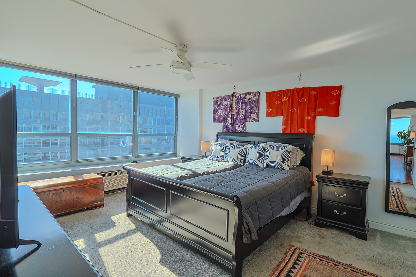 3550 N Lake Shore Drive Unit: 2615