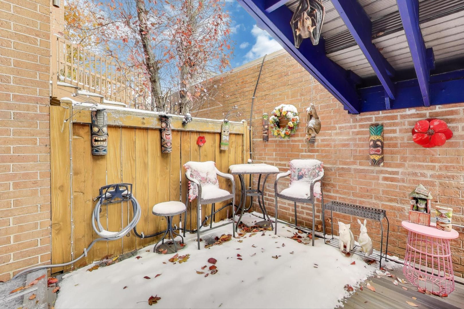 2235 N Lakewood Avenue Unit: FN